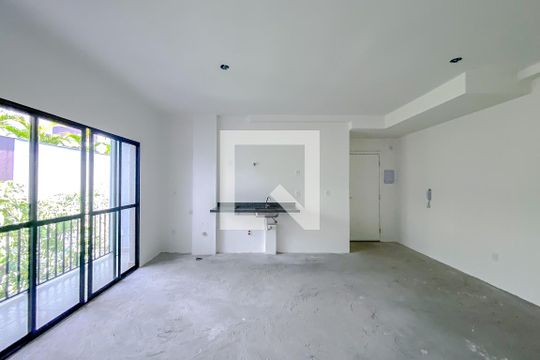Cozinha de kitnet/studio para alugar com 1 quarto, 45m² em Quarta Parada, São Paulo