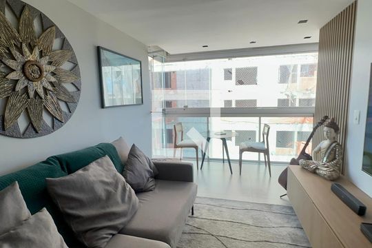 Sala de apartamento à venda com 2 quartos, 74m² em Empresarial 18 do Forte, Barueri
