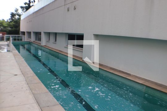 Área comum - Piscina de apartamento para alugar com 2 quartos, 74m² em Empresarial 18 do Forte, Barueri