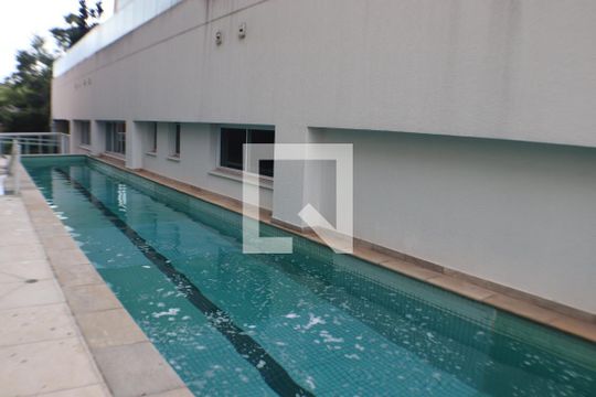 Área comum - Piscina de apartamento para alugar com 2 quartos, 74m² em Empresarial 18 do Forte, Barueri