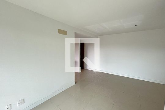 Sala de apartamento para alugar com 3 quartos, 72m² em Campinho, Rio de Janeiro