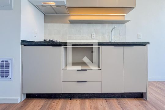 Cozinha de apartamento à venda com 1 quarto, 33m² em Vila São José, São Paulo