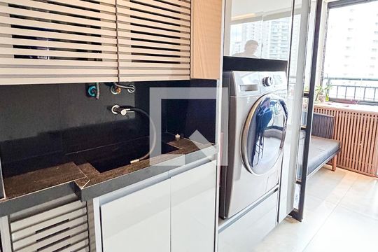 Área de Serviço de apartamento à venda com 2 quartos, 84m² em Santo Amaro, São Paulo