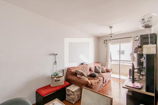 Apartamento à venda com 3 quartos, 65m² em Vila Marieta, São Paulo