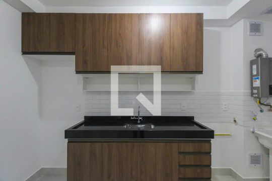 Cozinha de apartamento à venda com 2 quartos, 44m² em Cidade São Mateus, São Paulo