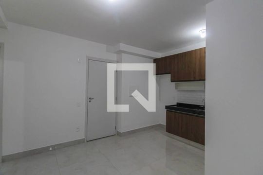 Sala de apartamento à venda com 2 quartos, 44m² em Cidade São Mateus, São Paulo
