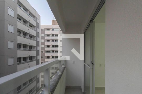 Varanda da Sala de apartamento à venda com 2 quartos, 44m² em Cidade São Mateus, São Paulo