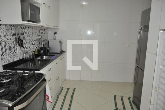 Cozinha de casa de condomínio à venda com 4 quartos, 110m² em Engenho Novo, Rio de Janeiro