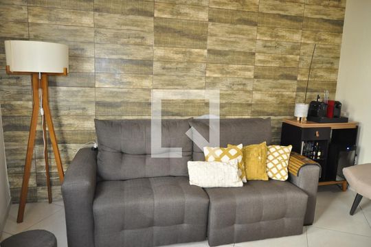 Sala de casa de condomínio à venda com 4 quartos, 110m² em Engenho Novo, Rio de Janeiro