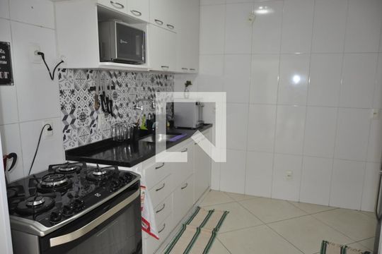 Cozinha de casa de condomínio à venda com 4 quartos, 110m² em Engenho Novo, Rio de Janeiro