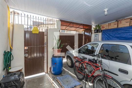 Garagem de casa para alugar com 2 quartos, 60m² em São João Climaco, São Paulo