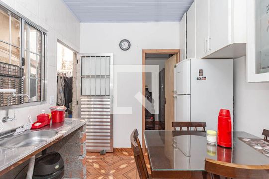 Cozinha de casa para alugar com 2 quartos, 60m² em São João Climaco, São Paulo