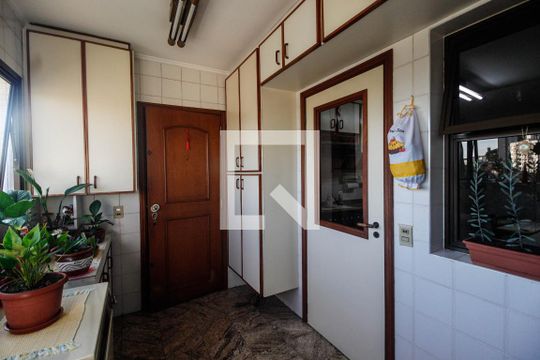 Área de serviço de apartamento à venda com 3 quartos, 168m² em Água Fria, São Paulo