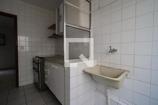 Cozinha de apartamento para alugar com 3 quartos, 73m² em Jardim Palma Travassos, Ribeirão Preto