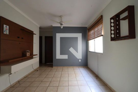 Sala de apartamento para alugar com 3 quartos, 73m² em Jardim Palma Travassos, Ribeirão Preto