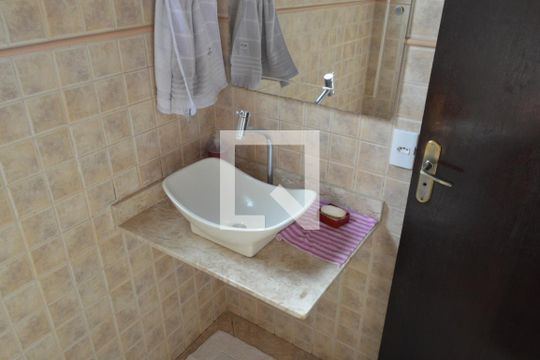 Lavabo de casa à venda com 3 quartos, 350m² em Curicica, Rio de Janeiro