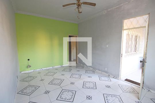 Sala de casa à venda com 3 quartos, 153m² em Piedade, Rio de Janeiro