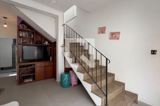 Sala de casa à venda com 3 quartos, 146m² em Jardim Paulista, Guarulhos