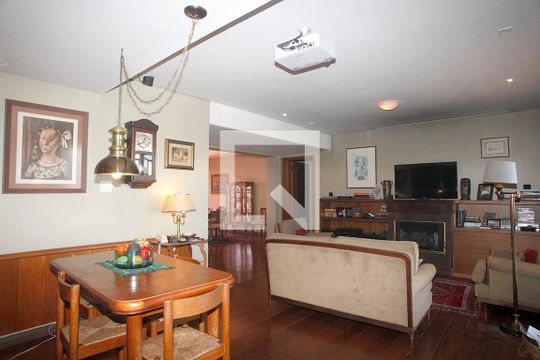 Sala 2 de apartamento à venda com 4 quartos, 568m² em Petrópolis, Porto Alegre
