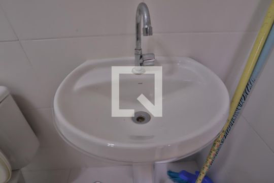 Banheiro de apartamento para alugar com 1 quarto, 28m² em Brás, São Paulo