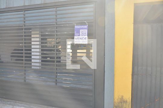 Placa de apartamento à venda com 2 quartos, 92m² em Parque das Nações, Santo André
