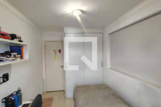 Quarto 3 de apartamento à venda com 3 quartos, 76m² em Vila Carrão, São Paulo