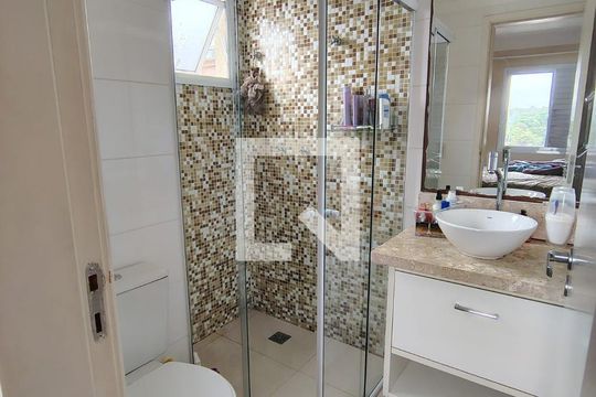 Banheiro 1 de apartamento à venda com 3 quartos, 76m² em Vila Carrão, São Paulo