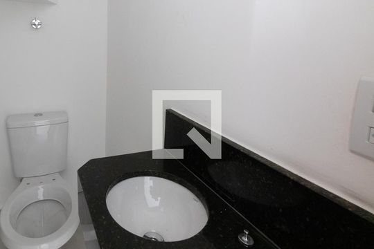 Lavabo de casa de condomínio à venda com 3 quartos, 105m² em Vila Guilhermina, São Paulo
