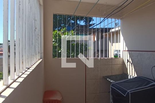 Área de Serviço de casa à venda com 4 quartos, 80m² em Brás de Pina, Rio de Janeiro