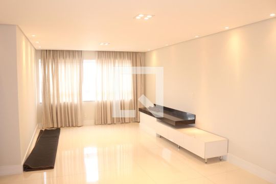 Sala de apartamento para alugar com 3 quartos, 133m² em Olímpico, São Caetano do Sul