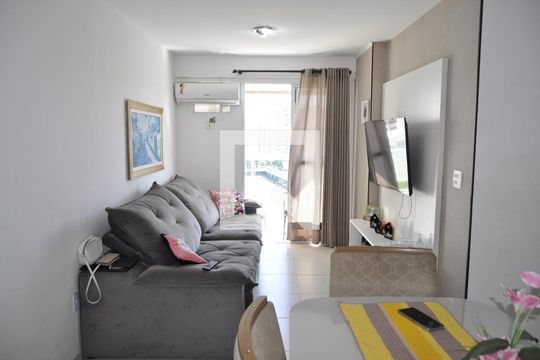 Sala de apartamento à venda com 3 quartos, 70m² em Engenho de Dentro, Rio de Janeiro