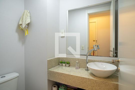 Banheiro de apartamento à venda com 1 quarto, 48m² em Bela Vista, São Paulo