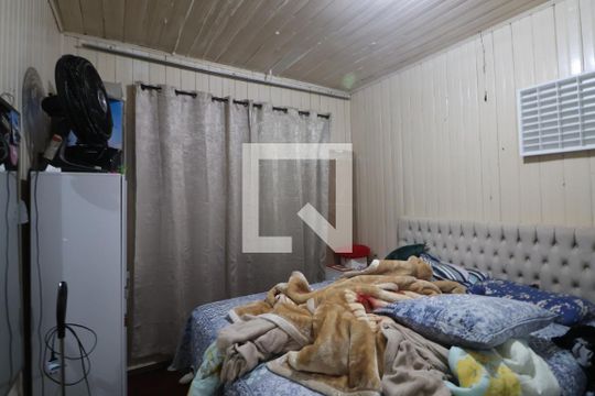 Quarto 1 de casa à venda com 2 quartos, 160m² em Niterói, Canoas