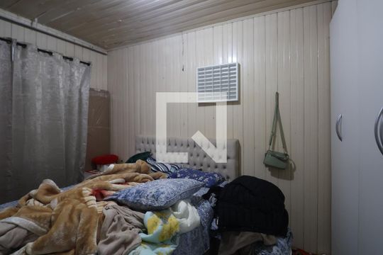 Quarto 1 de casa à venda com 2 quartos, 160m² em Niterói, Canoas