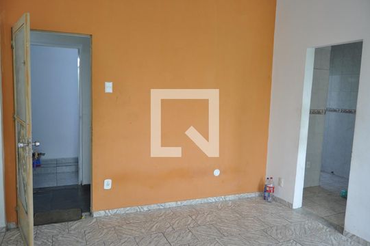Sala de apartamento à venda com 4 quartos, 89m² em Del Castilho, Rio de Janeiro