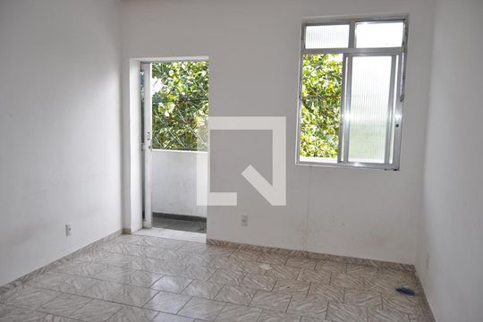 Sala de apartamento à venda com 4 quartos, 89m² em Del Castilho, Rio de Janeiro
