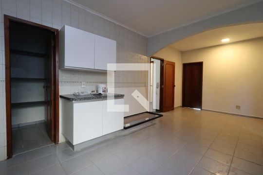 Cozinha de casa para alugar com 7 quartos, 400m² em Alto da Boa Vista, Ribeirão Preto