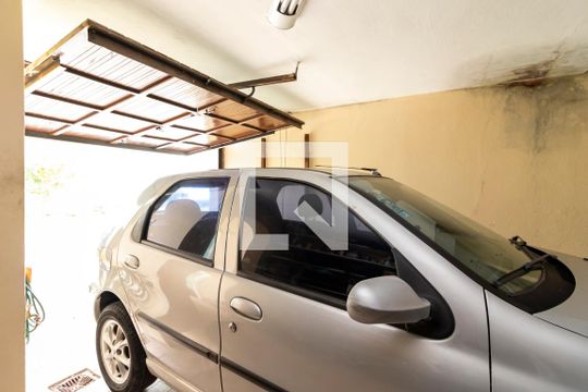 Garagem de casa de condomínio à venda com 3 quartos, 230m² em Santana, São Paulo