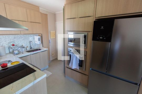 Cozinha de apartamento à venda com 3 quartos, 140m² em Parque dos Pomares, Campinas