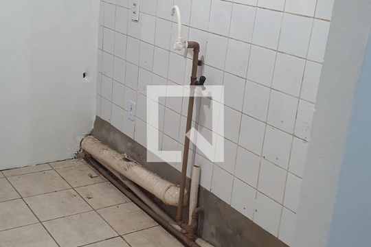 Apartamento à venda com 2 quartos, 46m² em Vicentina, São Leopoldo
