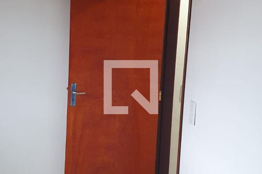 Quarto de apartamento à venda com 2 quartos, 46m² em Vicentina, São Leopoldo