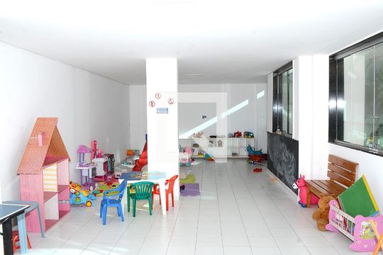 Área comum de apartamento à venda com 2 quartos, 70m² em Ana Lúcia, Belo Horizonte