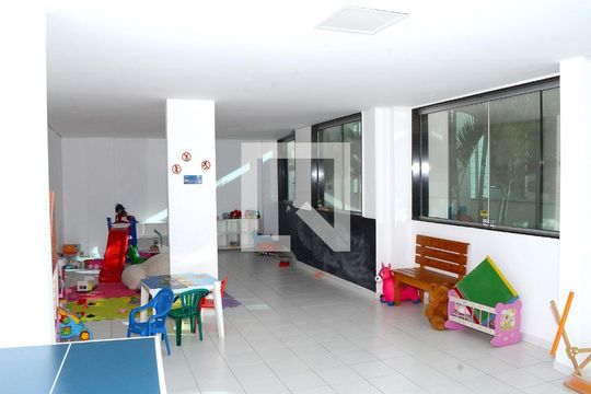 Área comum de apartamento à venda com 2 quartos, 70m² em Ana Lúcia, Belo Horizonte