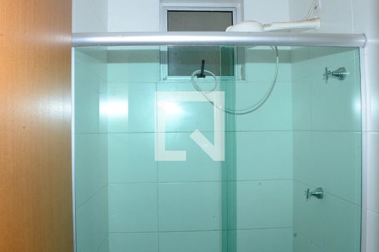 Banheiro Social de apartamento à venda com 2 quartos, 70m² em Ana Lúcia, Belo Horizonte