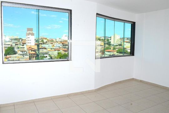 Apartamento à venda com 2 quartos, 70m² em Ana Lúcia, Belo Horizonte