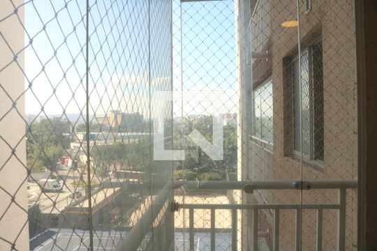 Vista de apartamento para alugar com 1 quarto, 29m² em Parque Industrial Tomas Edson, São Paulo