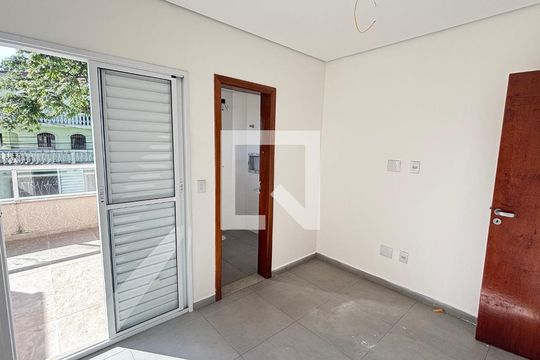Suíte de apartamento à venda com 2 quartos, 67m² em Jardim Santo Alberto, Santo André