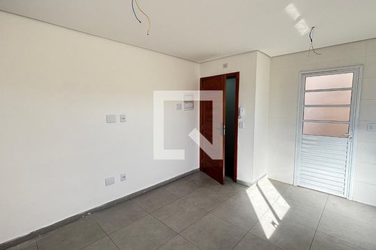 Sala de apartamento à venda com 2 quartos, 67m² em Jardim Santo Alberto, Santo André
