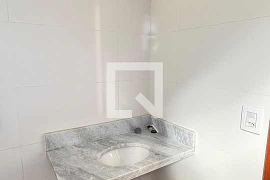Banheiro da Suíte de apartamento à venda com 2 quartos, 67m² em Jardim Santo Alberto, Santo André