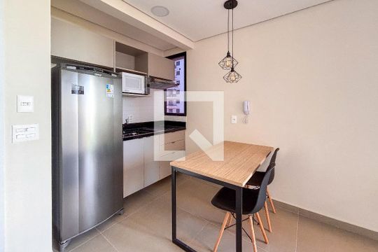 Studio de kitnet/studio para alugar com 1 quarto, 35m² em Vila Madalena, São Paulo